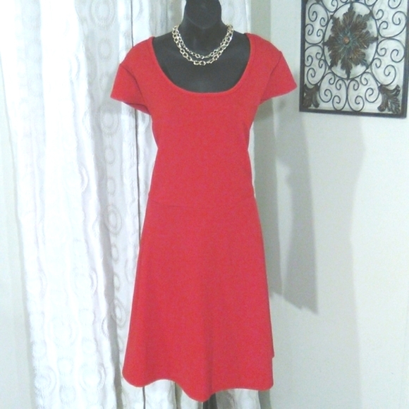 Myths Dresses & Skirts - Myths to little red dress 3x